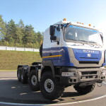 СП ЗАО «МАЗ-МАН» выпустило новый полноприводный седельный тягач 8х8